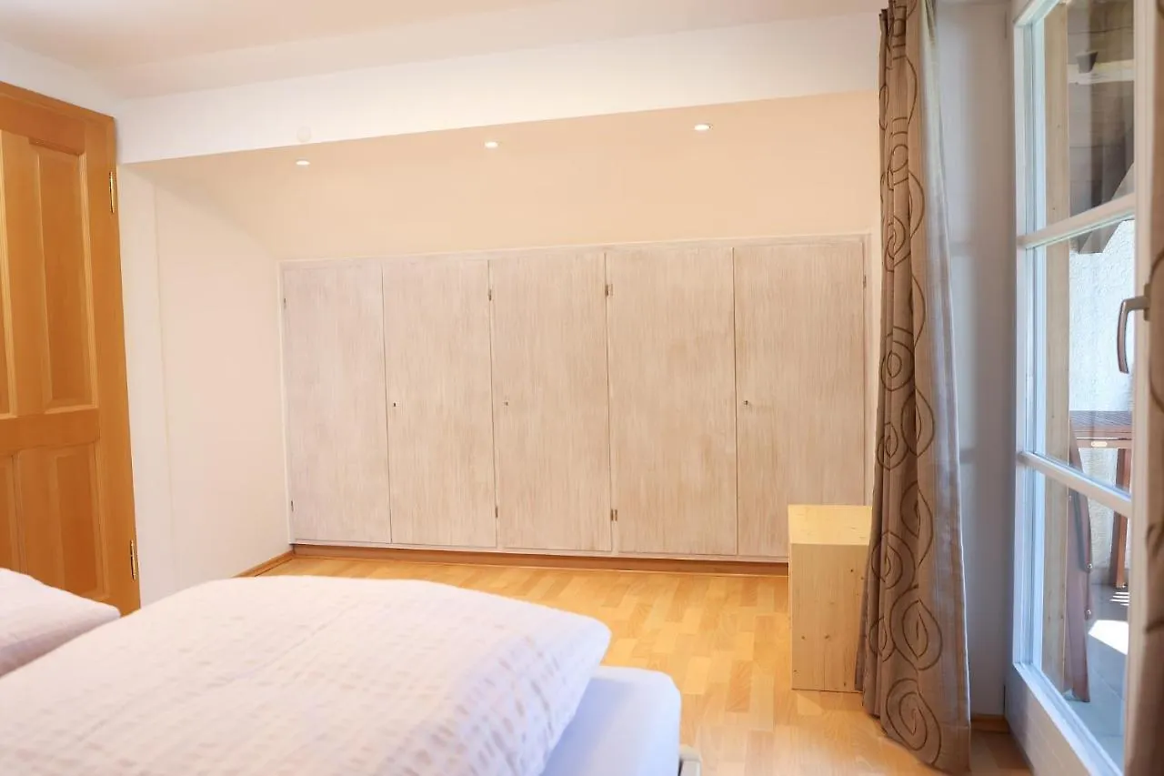 公寓 Ferienwohnung Bergerholen 米滕瓦尔德 德国