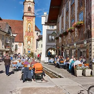 Guest house Alpenrose, Mittenwald